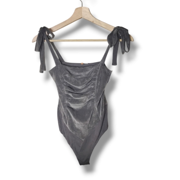 NWT Free People Haven Velvet Bodysuit Size XS Tie Shoulder - Picture 1 of 14